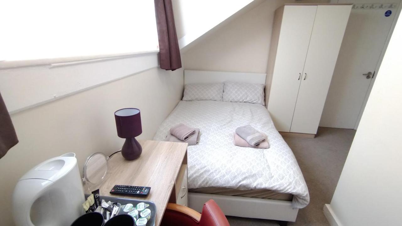 Shaftesbury 3*