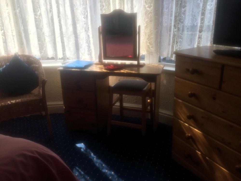 Arendale Hotel 3*