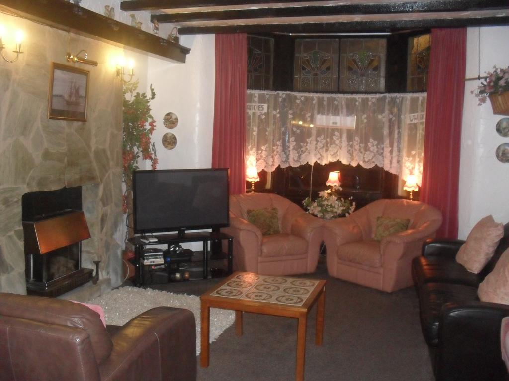 Balmoral Bed & Breakfast Blackpool