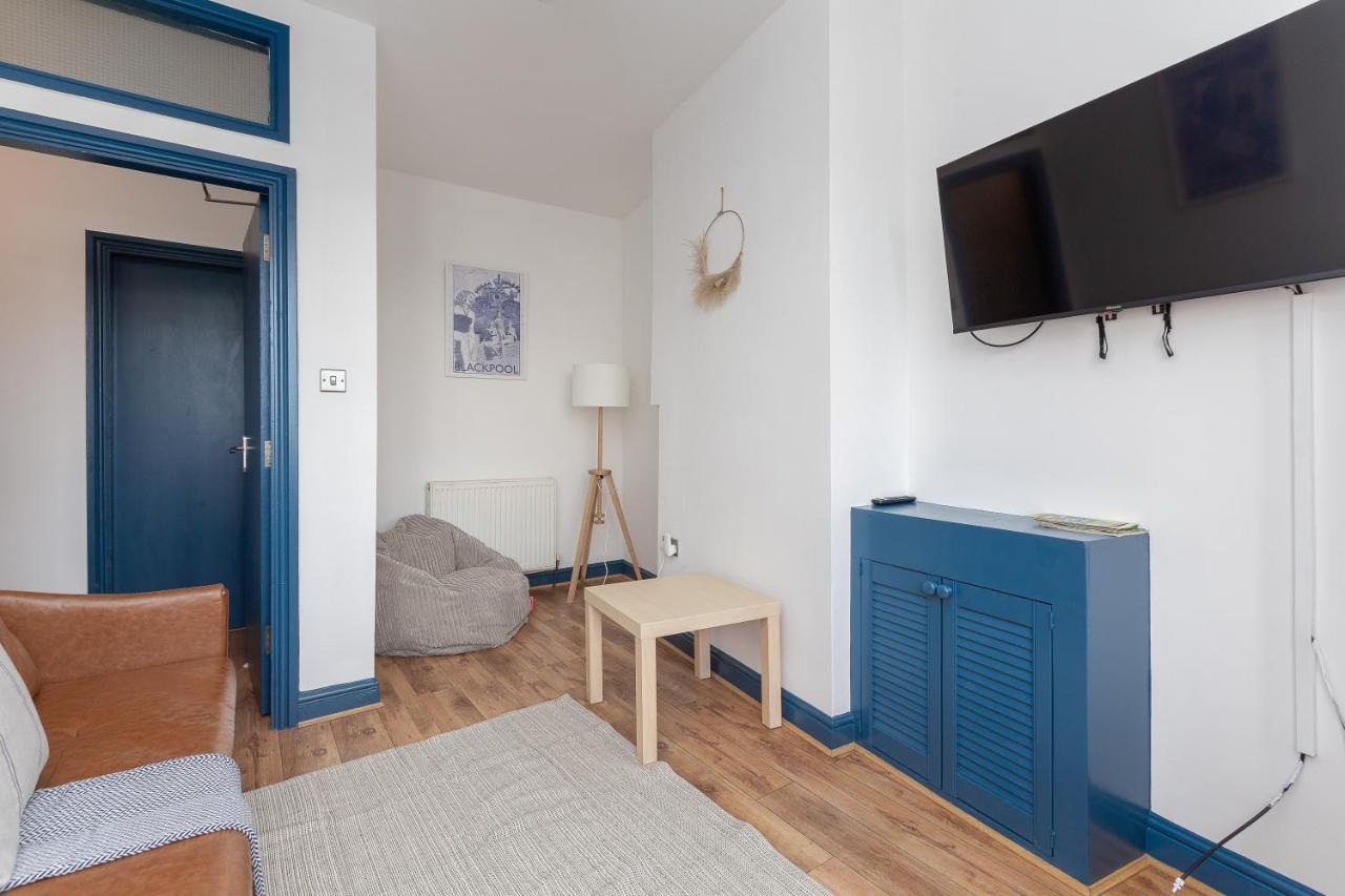 Blackpool Lodge Apartments *