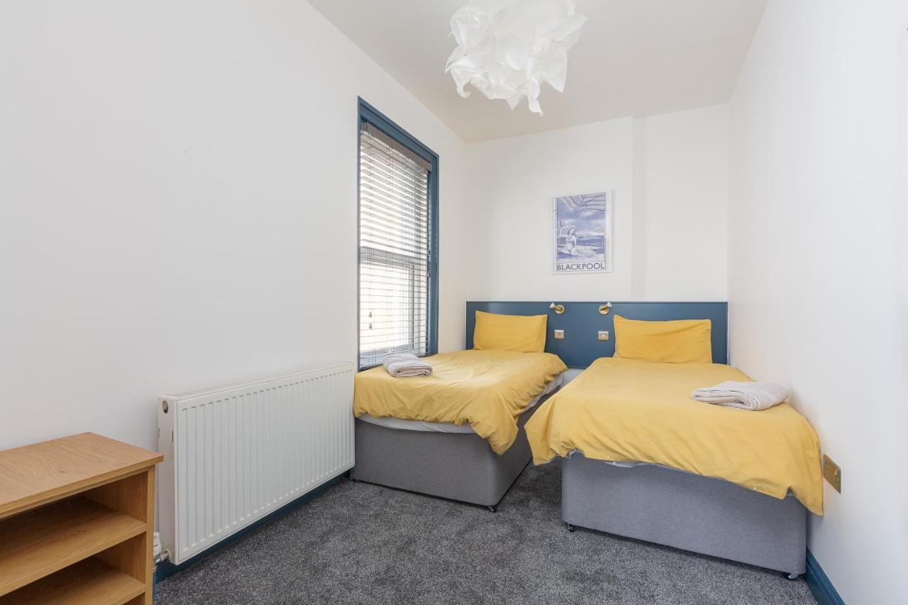 Blackpool Lodge Apartments Apartment