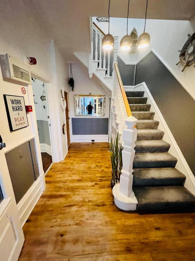 Apartment Beautiful Stylish And Modern Space! Perfect Location Blackpool