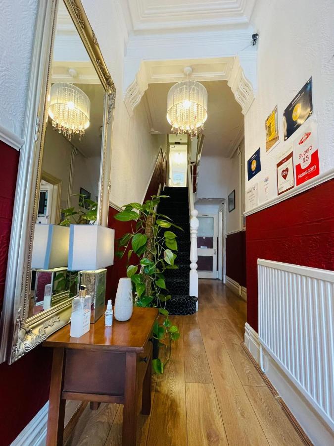 Guest house 33