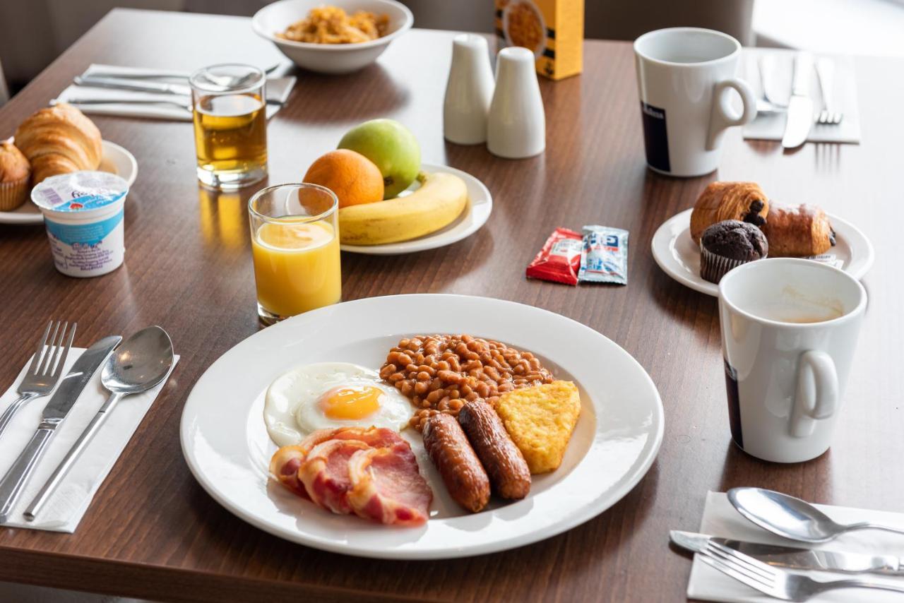 Western Carlton Hotel 3*