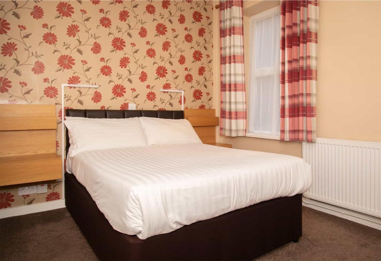 The Lawton 3* Blackpool