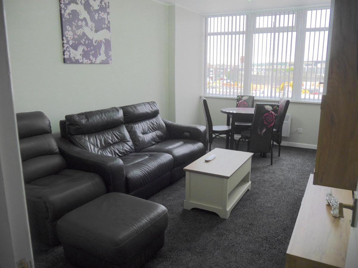 Mermaid Flats Apartment Blackpool