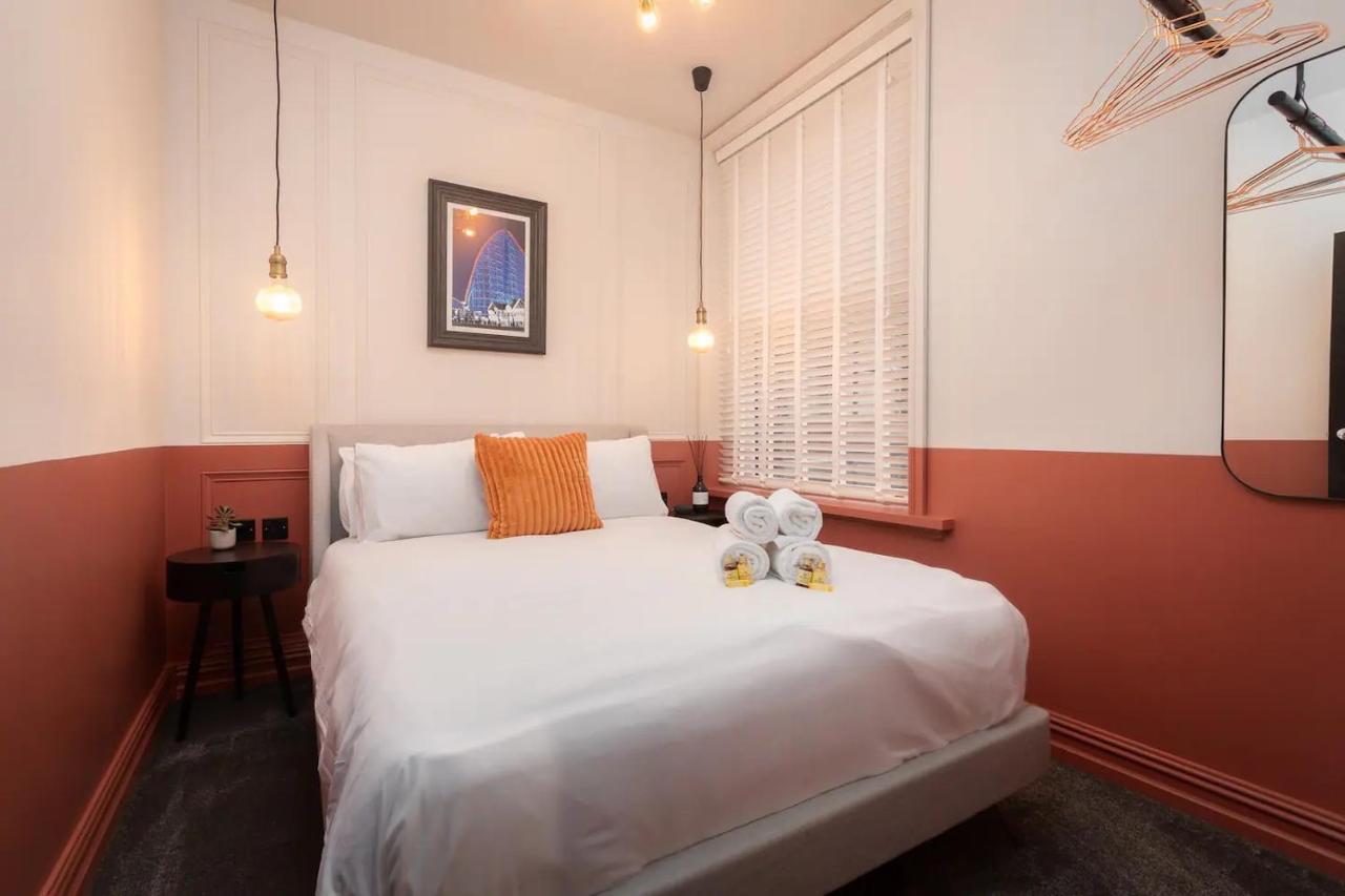 Capri - Two - Two Bed * Blackpool