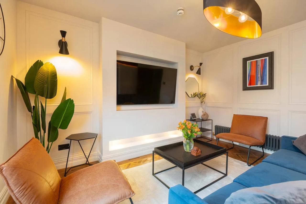 Capri - Two - Two Bed *