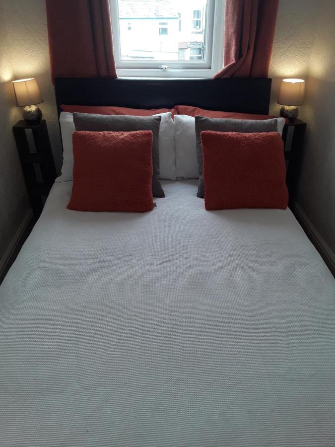 140 Bond Guest house Blackpool