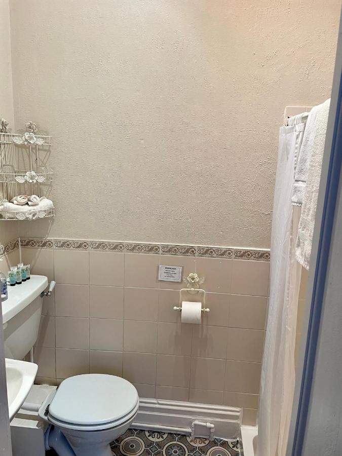 Guest house Lee & Chris's Belvedere - Adults Only 3*