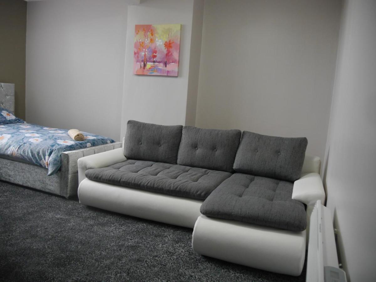 Apartment Mermaid Flats Blackpool