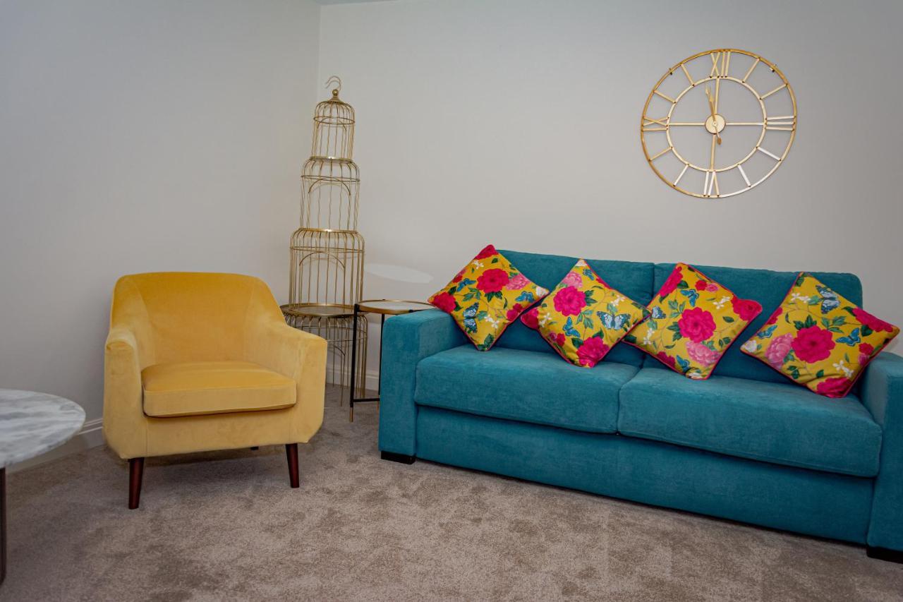 Mode Winter Gardens Apartment
