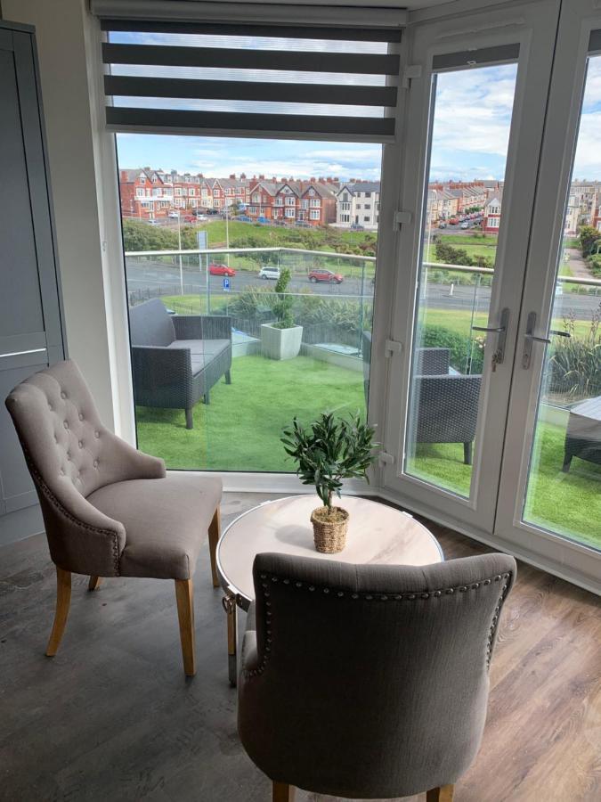 Willshaw For Families Over 25 Only Apartment *