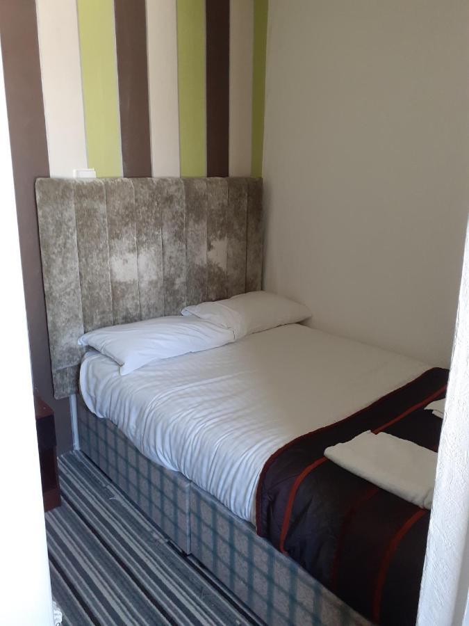 The Coastal Bay 3* Blackpool