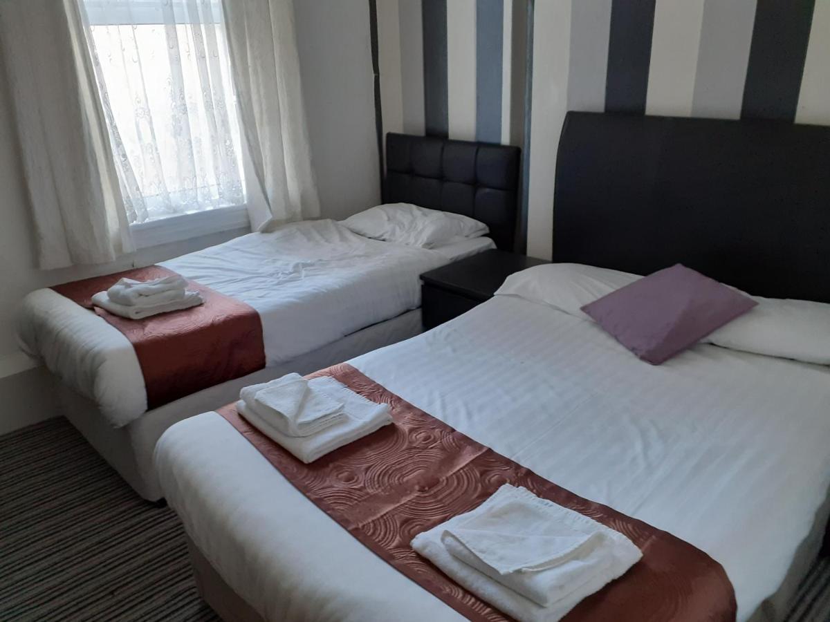 Hotel The Coastal Bay