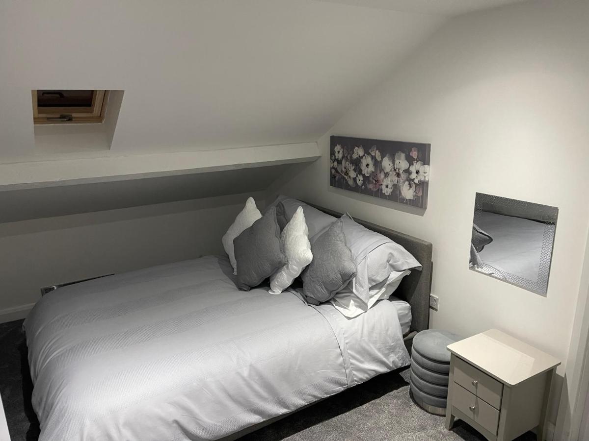 The Welcome Apartment