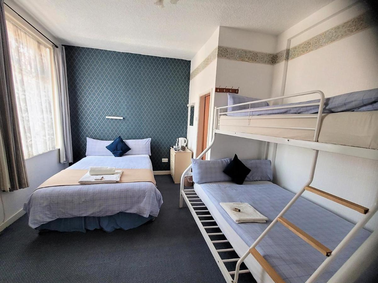 The Woodland Guest house Blackpool