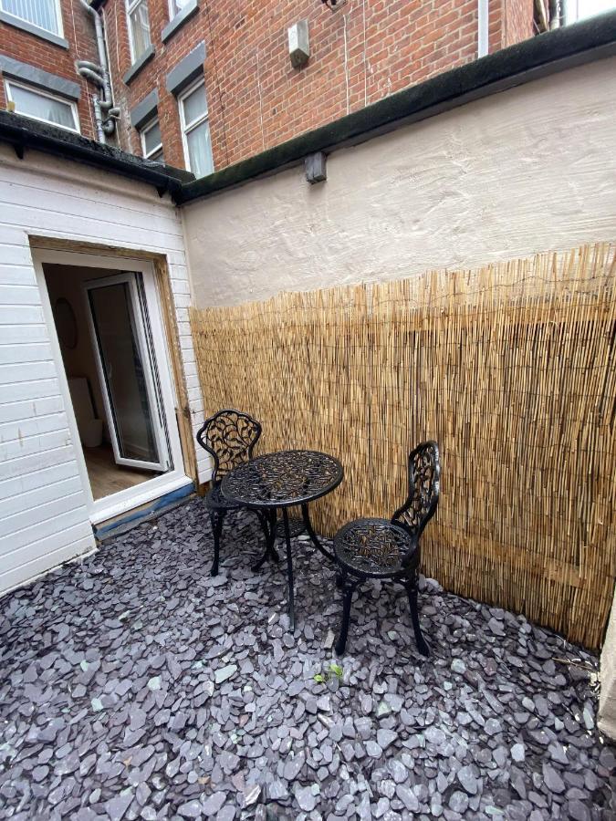 Abode - Vance Road Star House * Blackpool