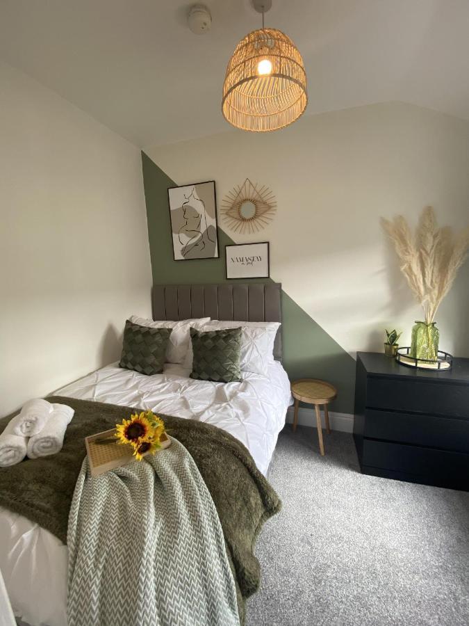 Abode - Vance Road Star House Apartment *