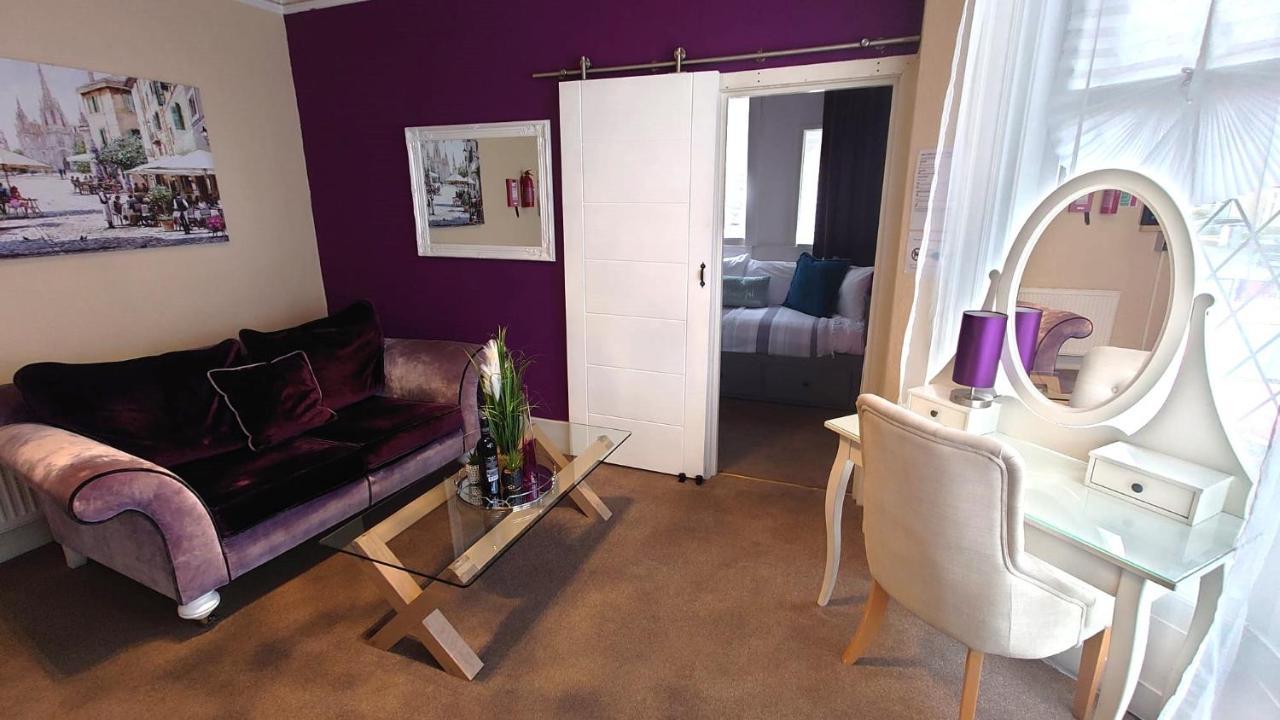 Apartment Galaxy Flats
