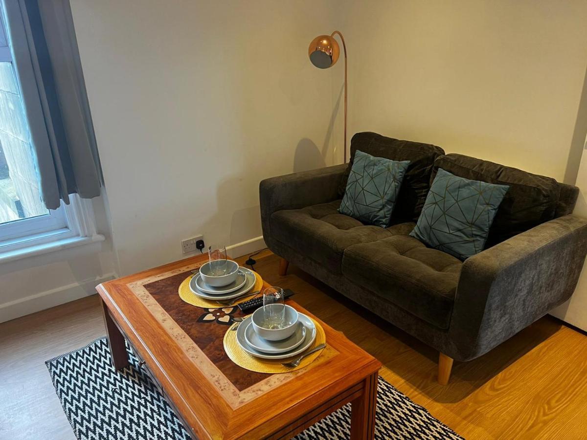 Apartment Empire - Tyldesley Road