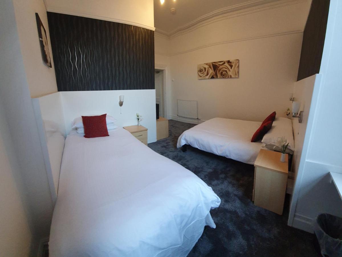 Norwyn Court Apartment *