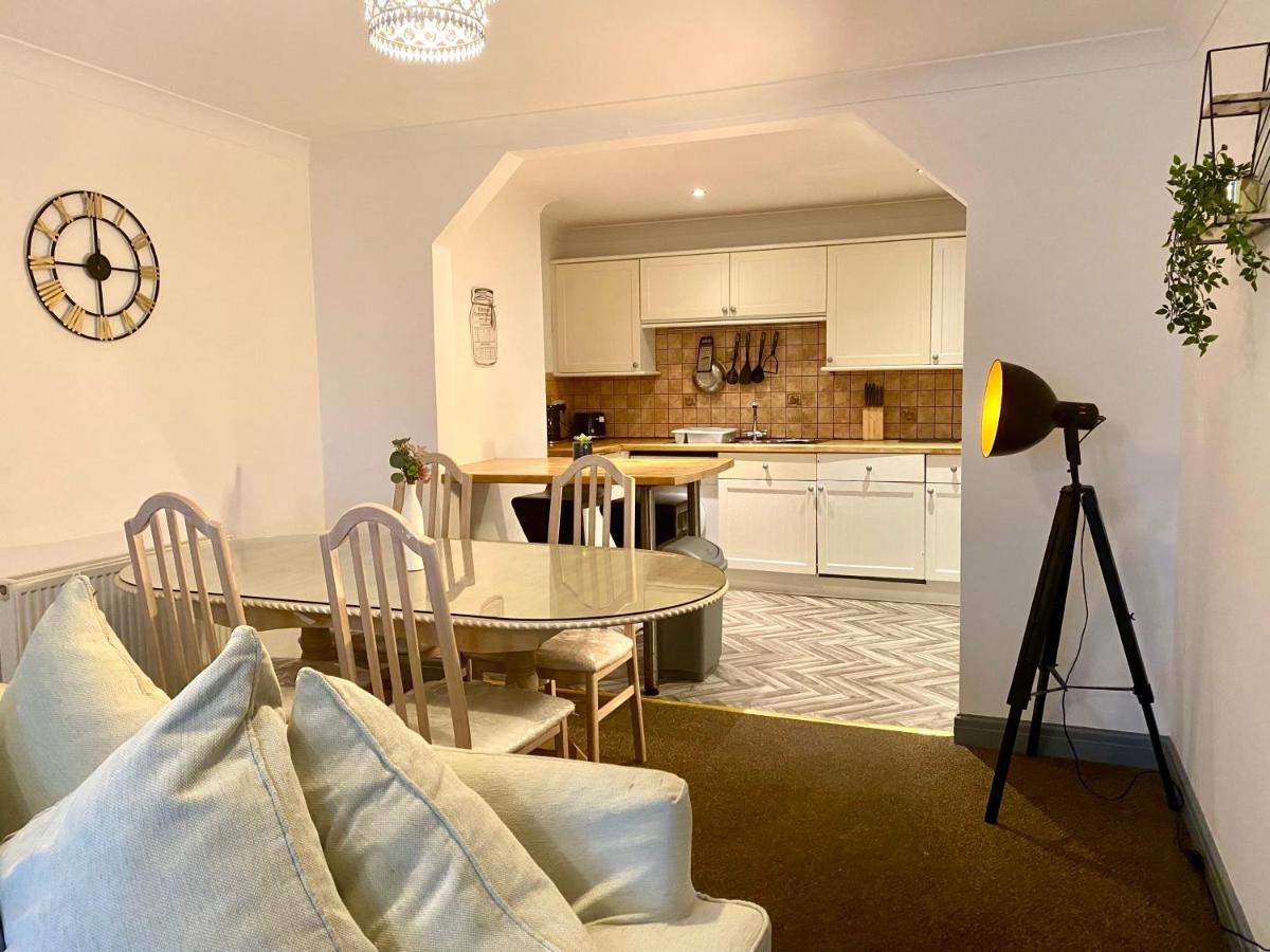 Fabrik - Harrowside By Service Apartements * Blackpool