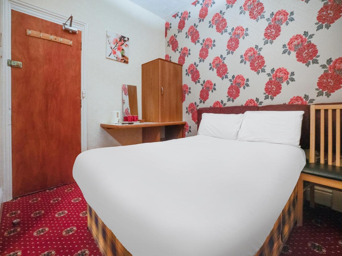 Chesterton Hotel, South Shore Hotel 2*