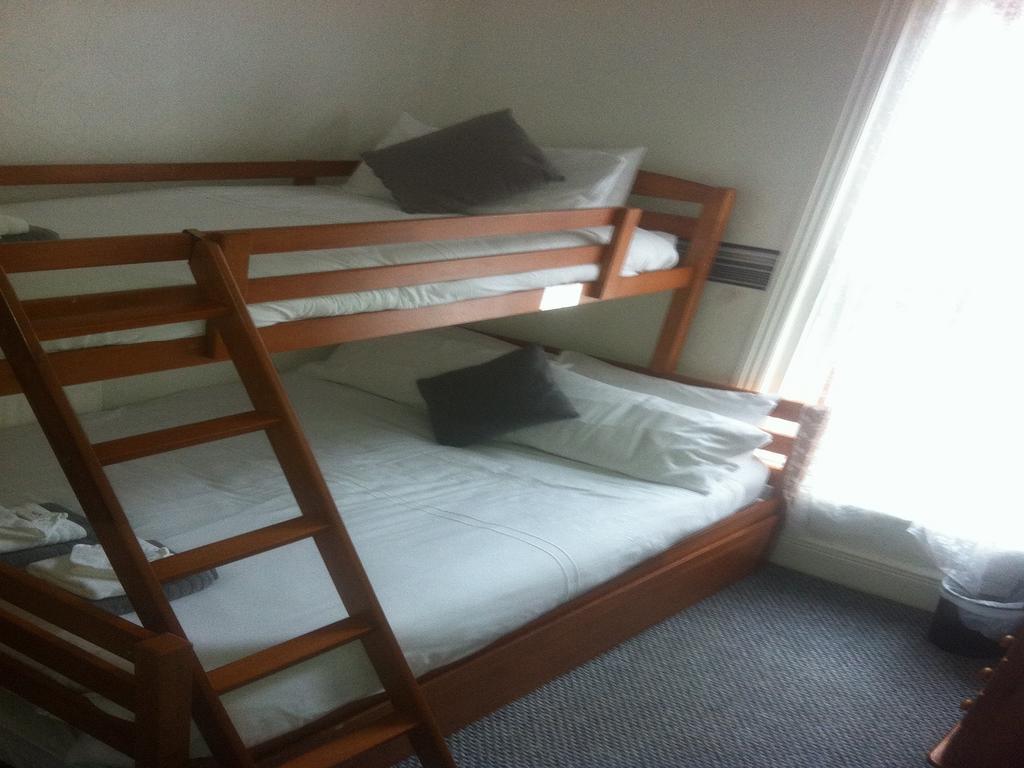 Deneside Guest house 3*