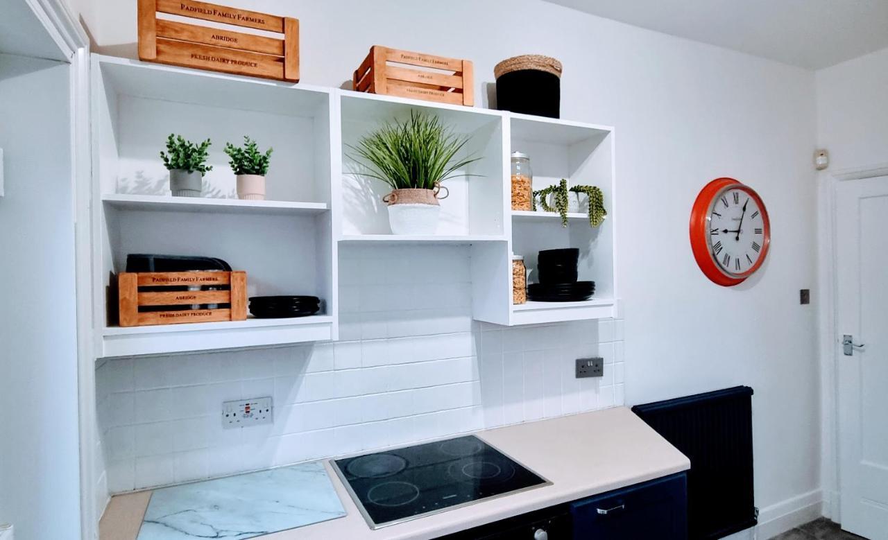 Apartment Oasis *
