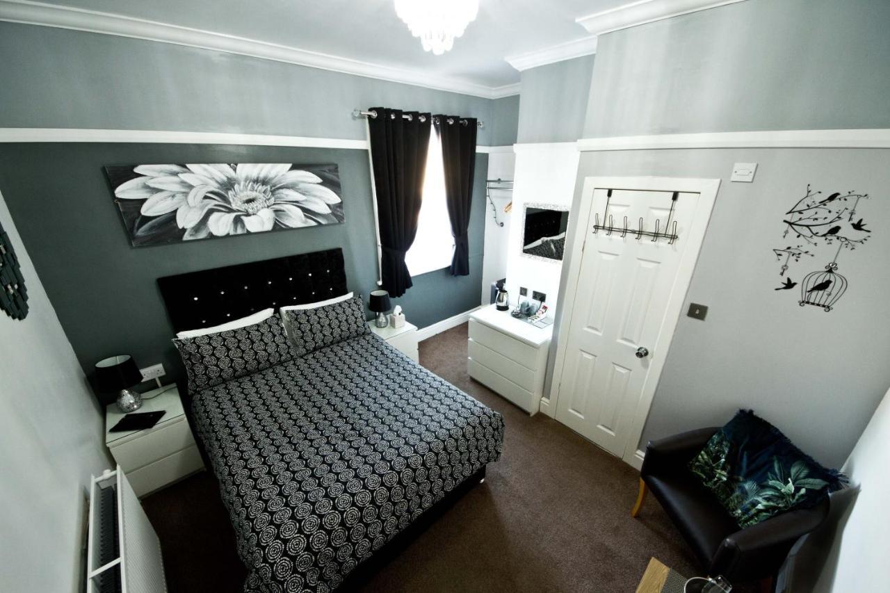 Rossall House , For Families & Couples Blackpool