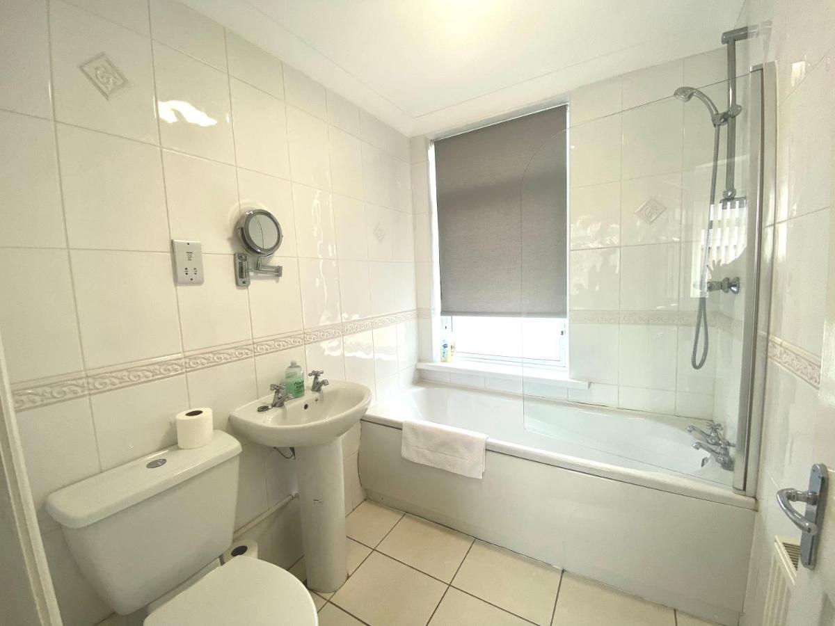 Fabrik - Harrowside By Service Apartements Blackpool
