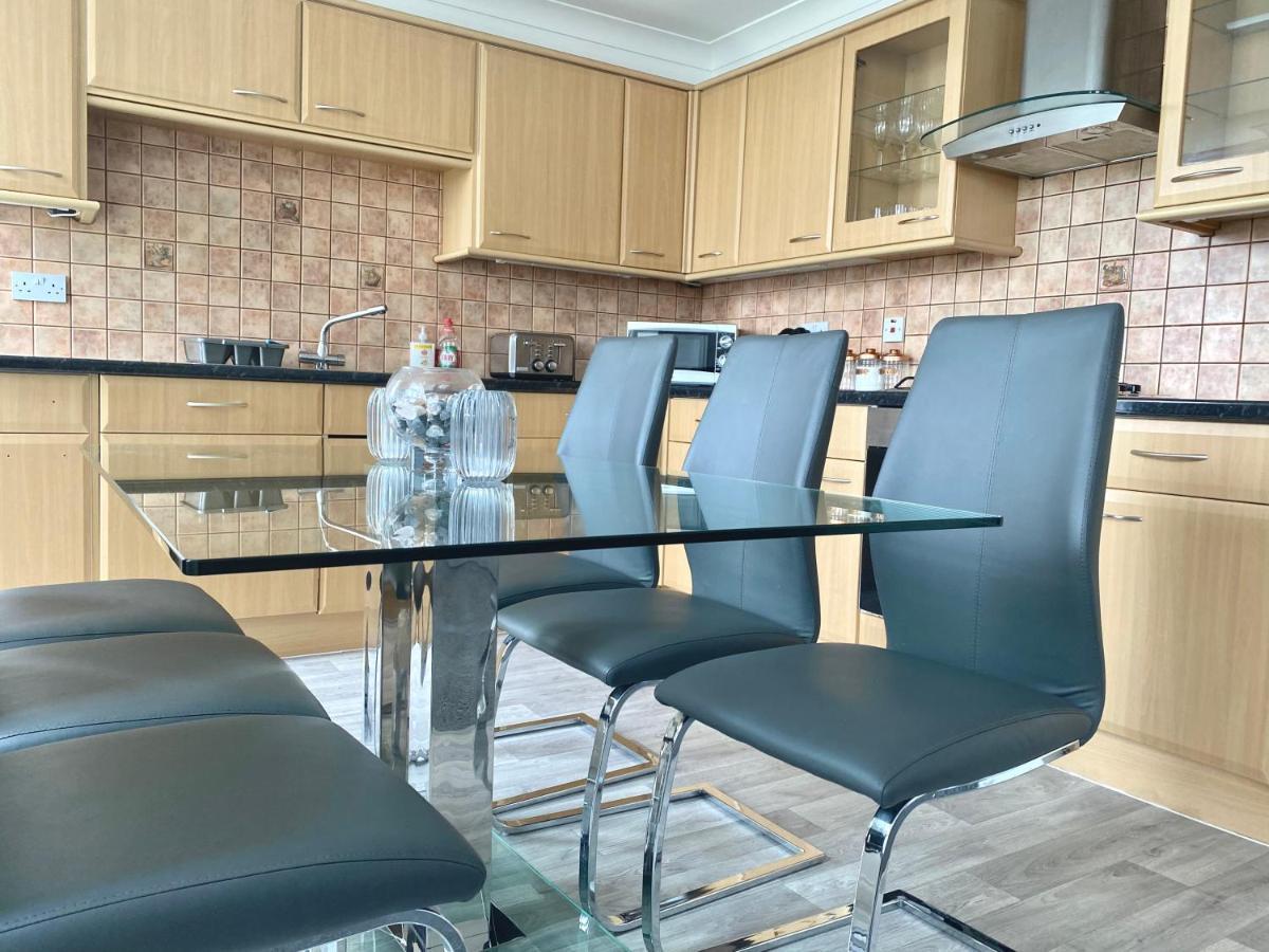 Fabrik - Harrowside By Service Apartements Blackpool