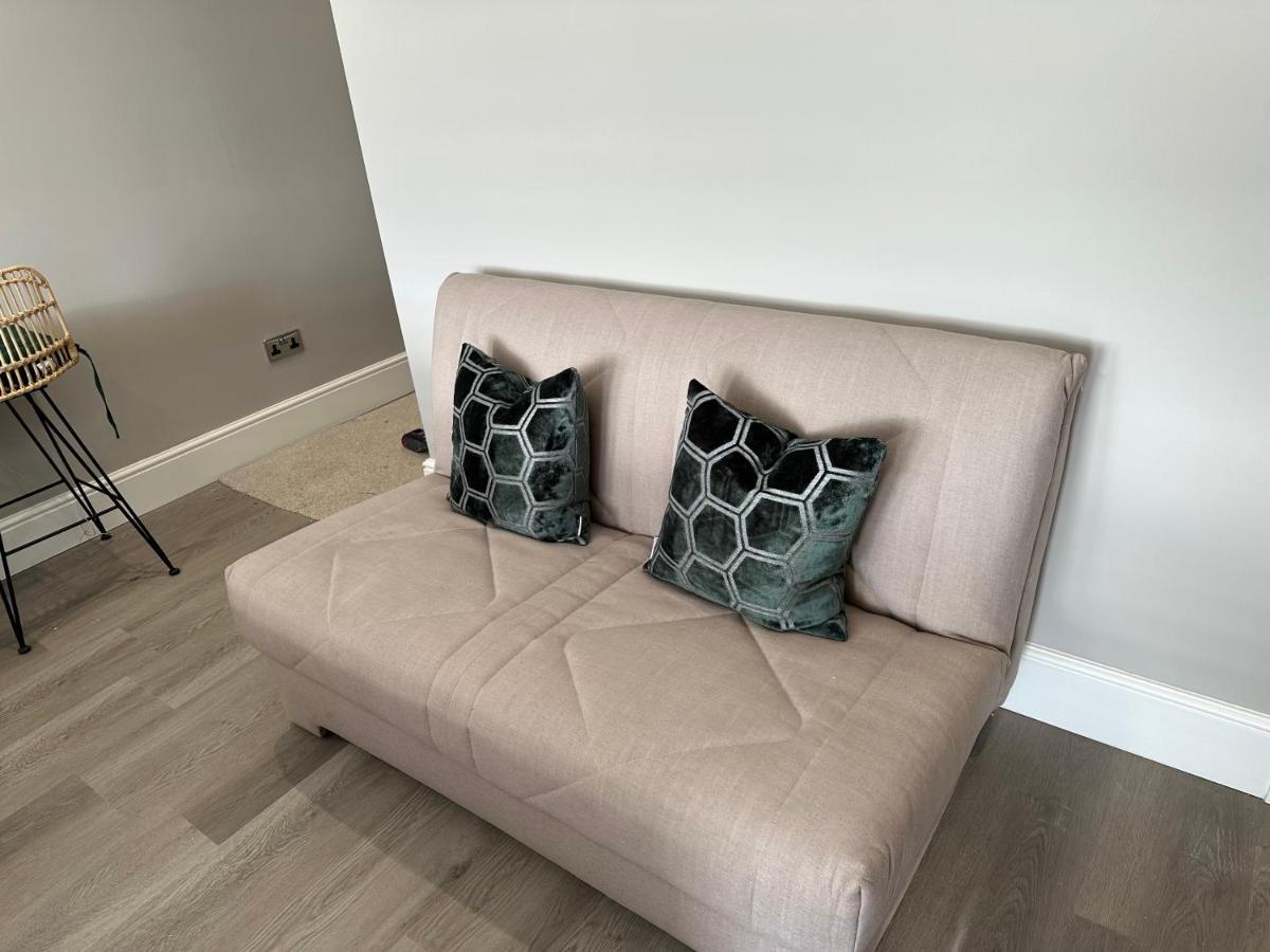 Willshaw For Families Over 25 Only Apartment Blackpool