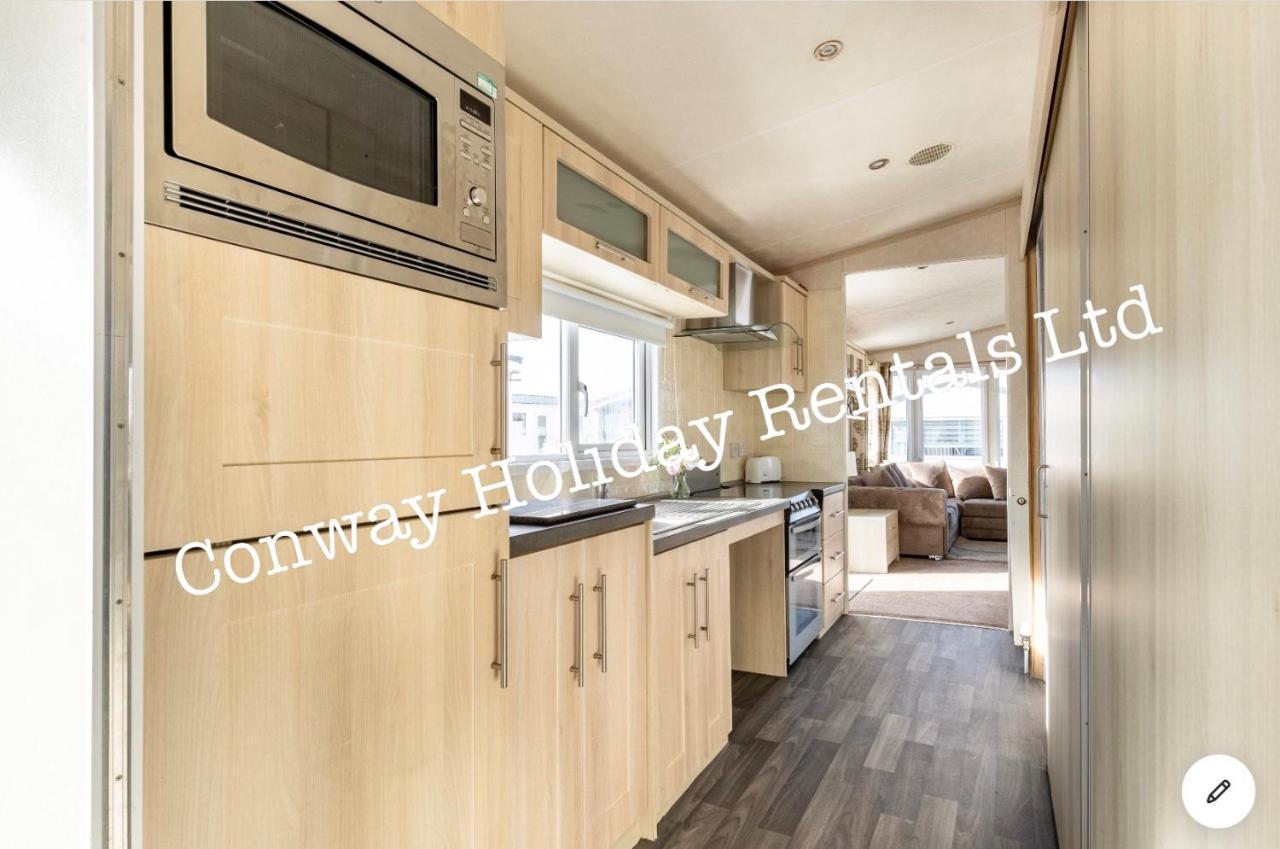 Caravan For Hire Marton Mere Blackpool