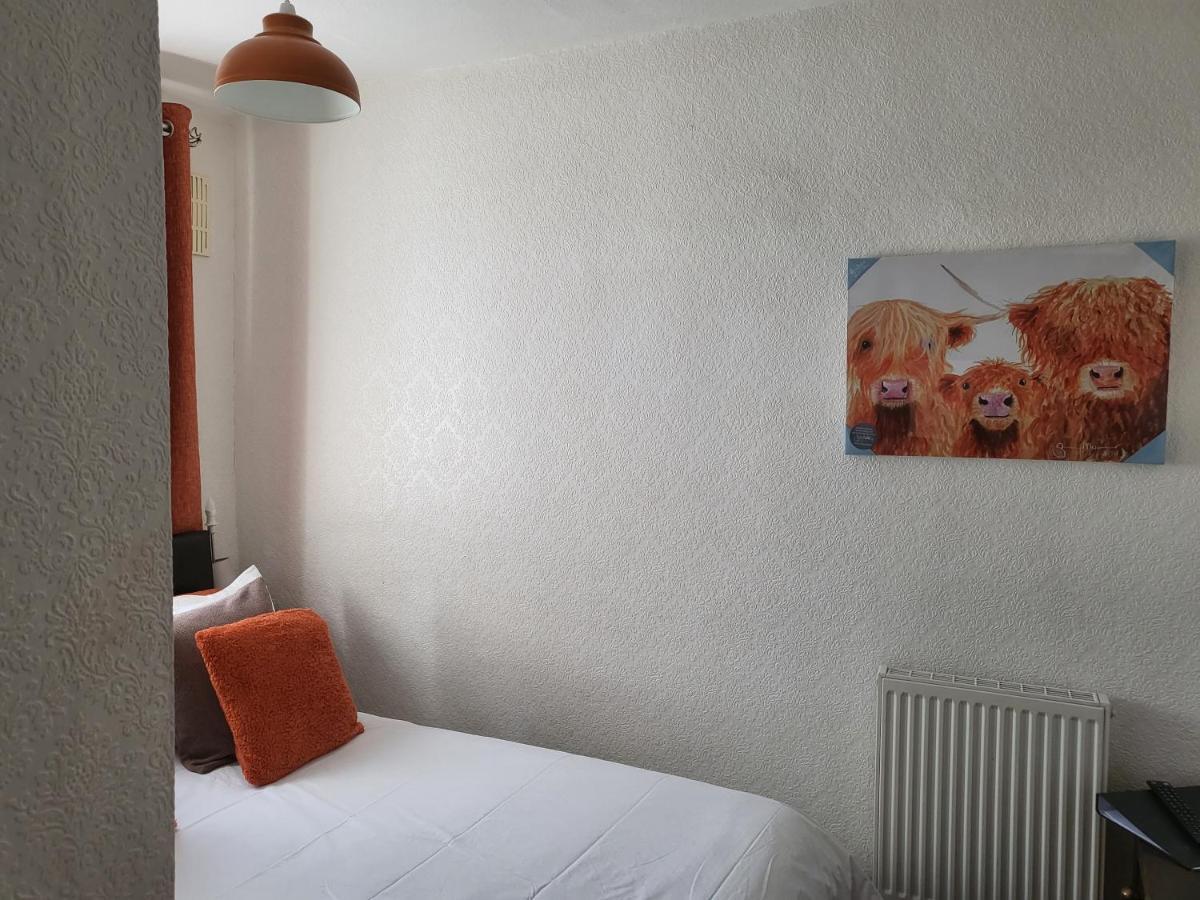 140 Bond 3* Blackpool
