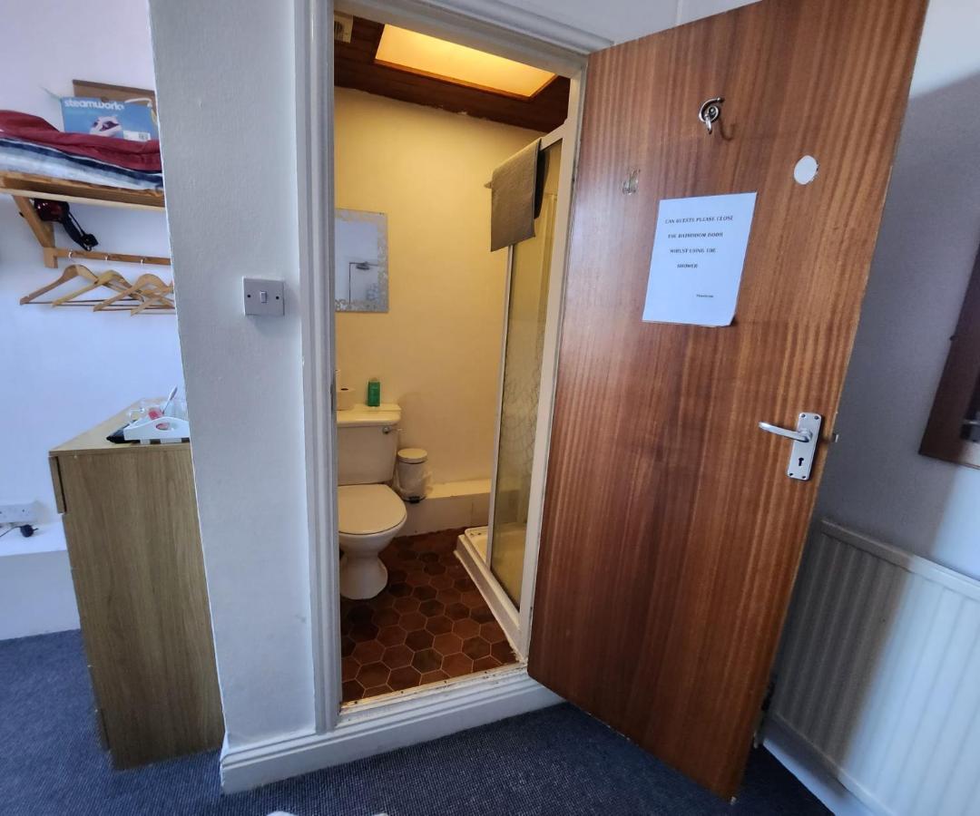 The Moorfield 2* Blackpool