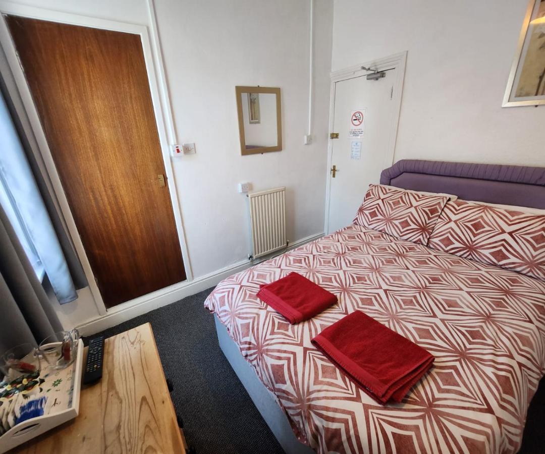 The Moorfield Guest house Blackpool