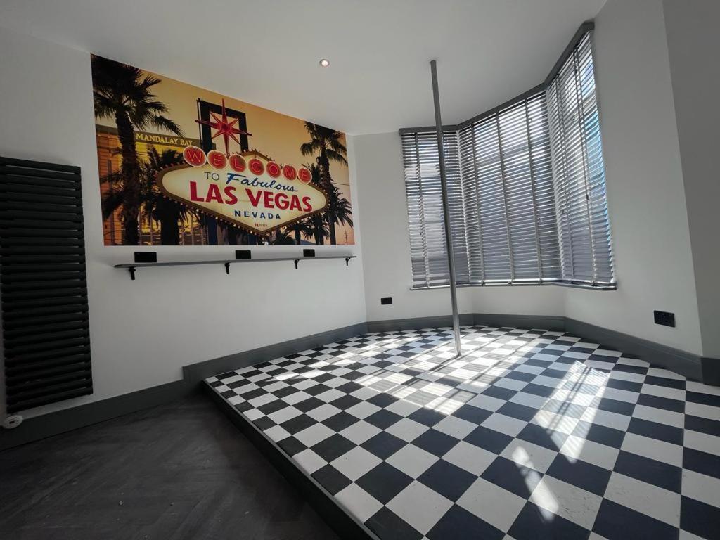 The White House Vegas