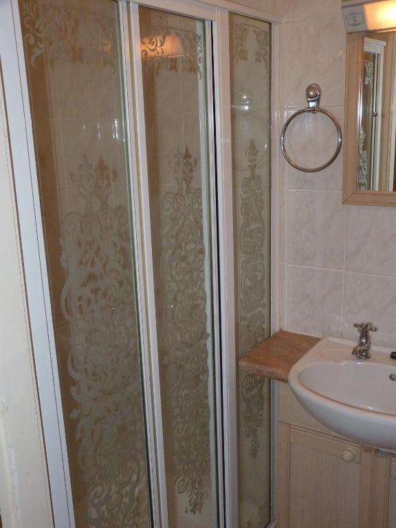 The Avon Guest house Blackpool