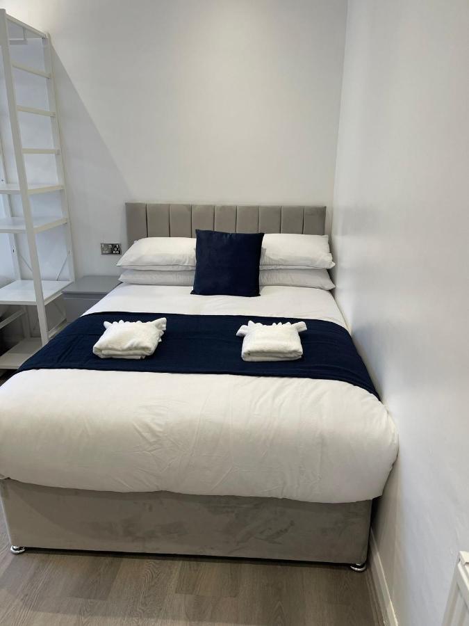 Guest house Araan House -families And Couples Only