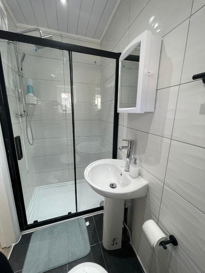 Guest house Araan House -families And Couples Only Blackpool