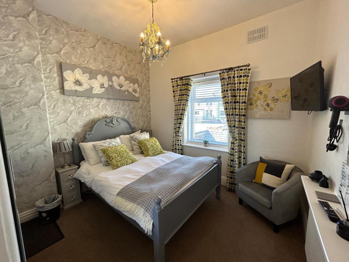 North Crest Bed & Breakfast