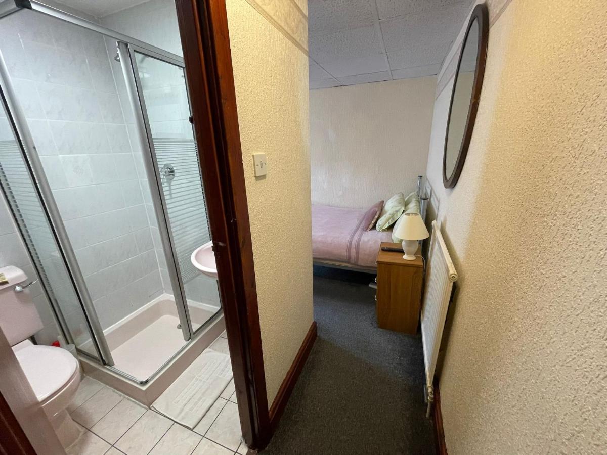 Galaxy Guest house Blackpool