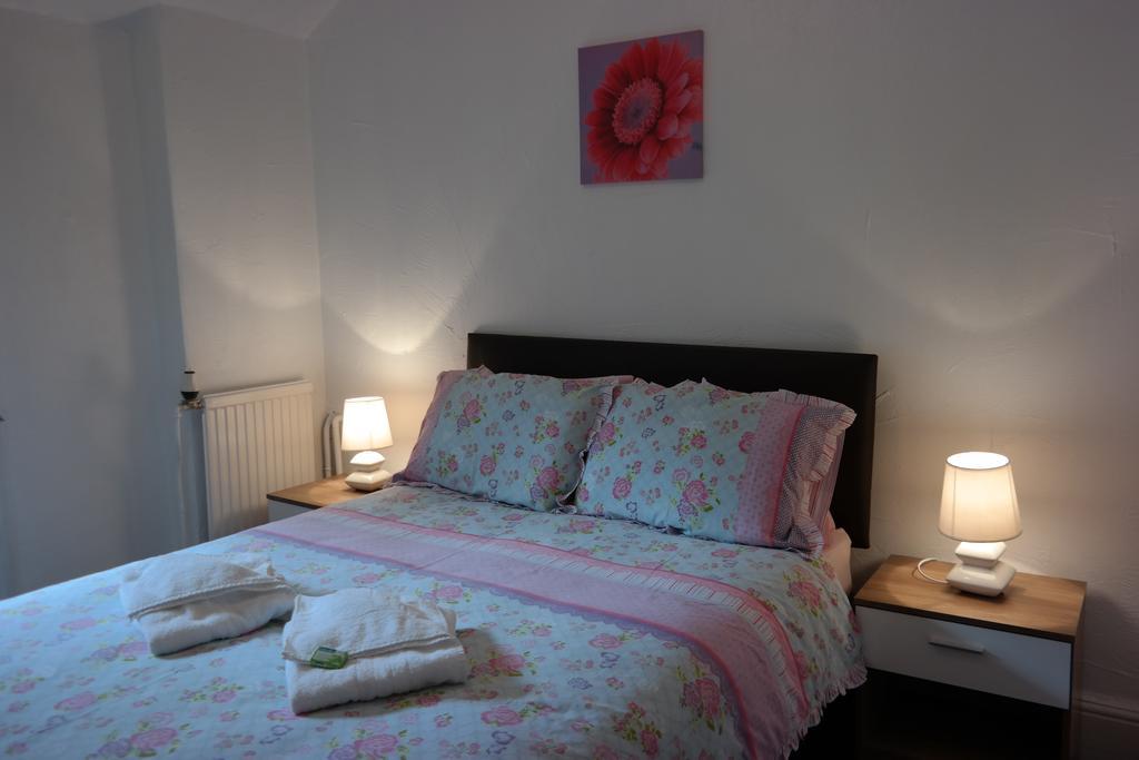 Cardoh Guest house