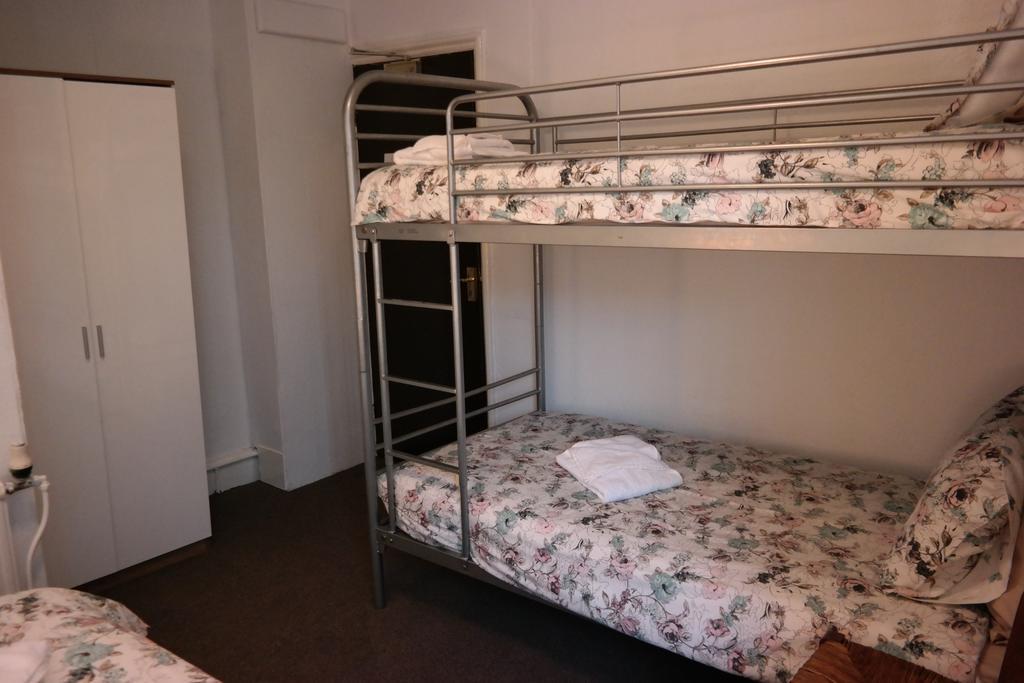 Cardoh Guest house 3*