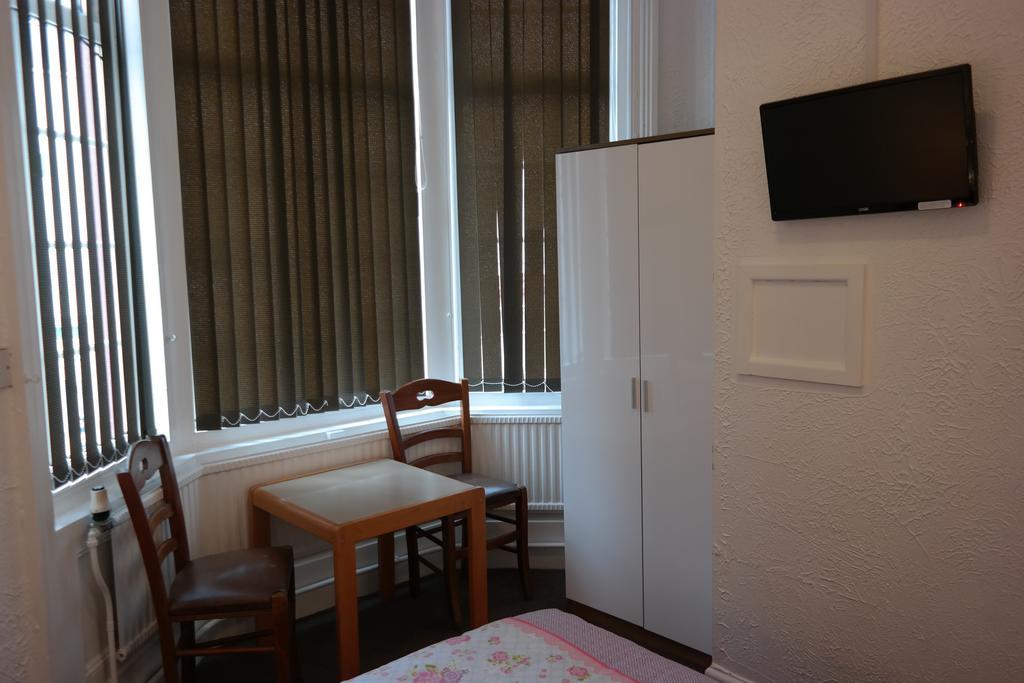 Cardoh Guest house 3*