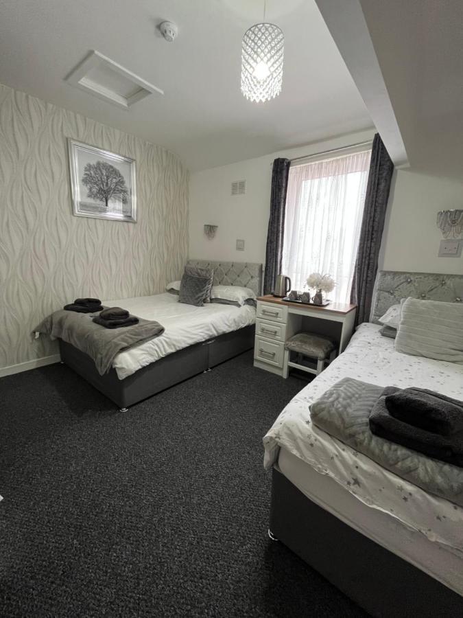 Guest house The Carlton 3*