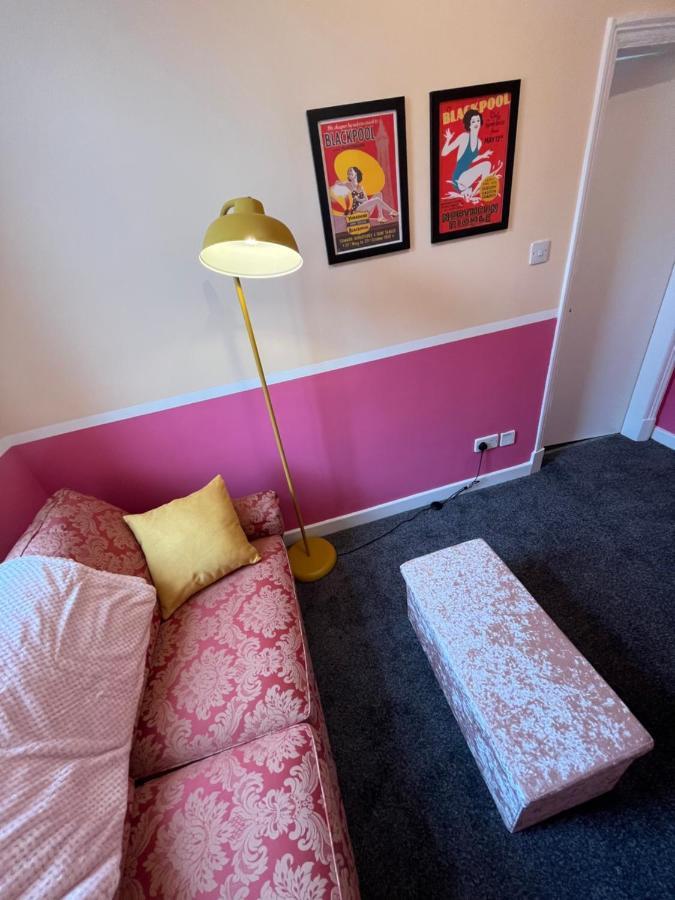 Rocks Pleasure Apartment *