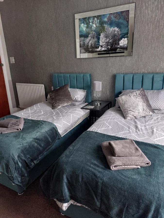 Lynbar Blackpool